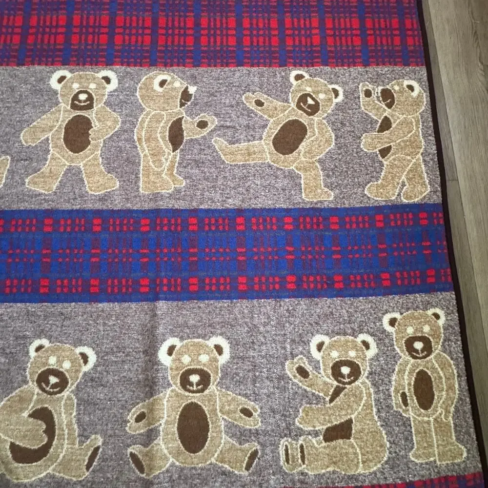 San Marcos Teddy Bear Throw Blanket Plaid Rustic Cabin Decor